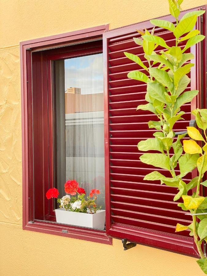 شقة Habitacion Privada + Bano Privado En La Vivienda كوراليهو المظهر الخارجي الصورة
