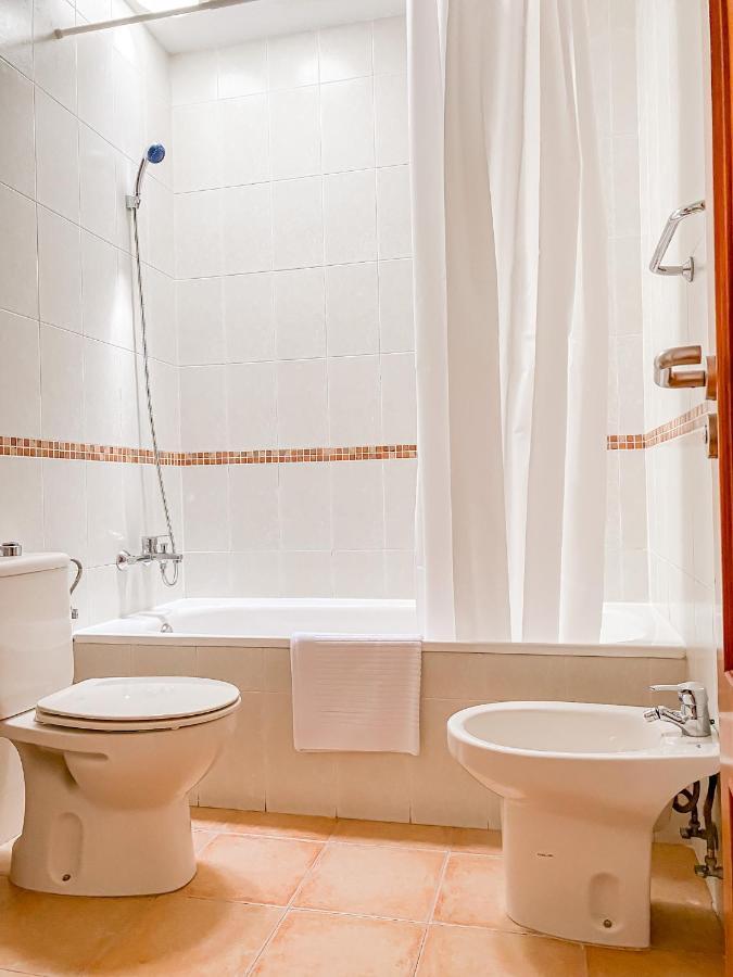 شقة Habitacion Privada + Bano Privado En La Vivienda كوراليهو المظهر الخارجي الصورة