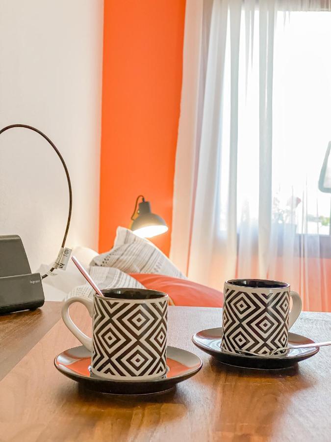 شقة Habitacion Privada + Bano Privado En La Vivienda كوراليهو المظهر الخارجي الصورة